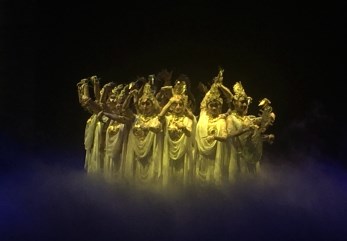 经典舞剧《丝路花雨》广东舞蹈戏剧职业学院轻舞飞扬