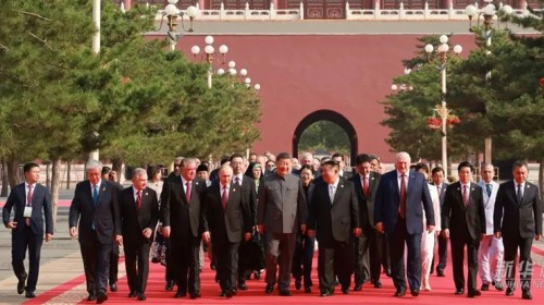 甘肃演艺集团机关党支部开展“弘扬伟大抗战精神，凝聚磅礴奋进力量”主题党日活动