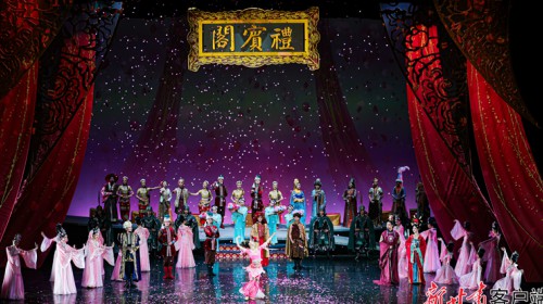 新版舞剧《丝路花雨》亮相甘肃大剧院