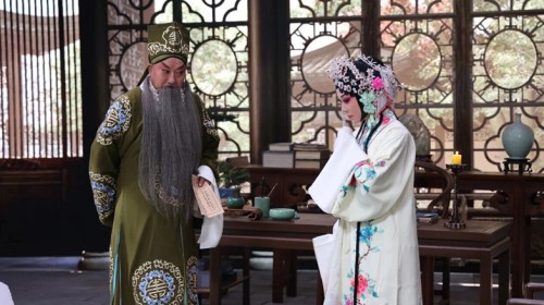 一文看懂《火焰驹》：千里驰驹，藏在百年戏曲里的忠义与圆满